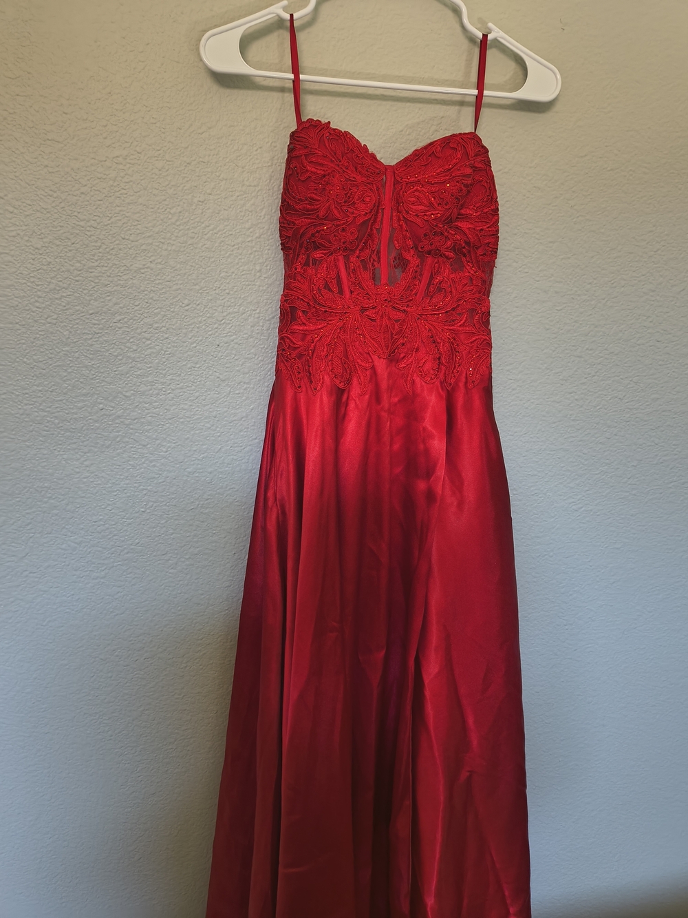Blondie Nites Red Beaded Spaghetti Strap Prom Dress